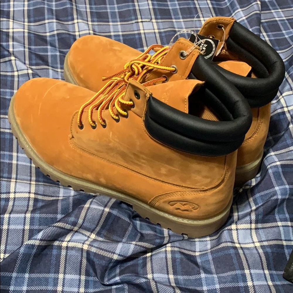 COPY - Mountain Gear Boots